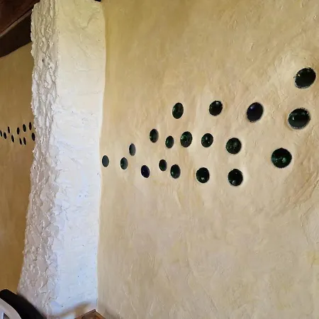 Organic And Artistic Ferienhaus