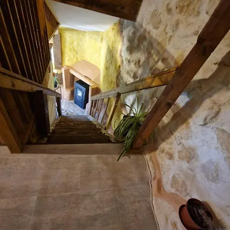 Organic And Artistic * Payrignac