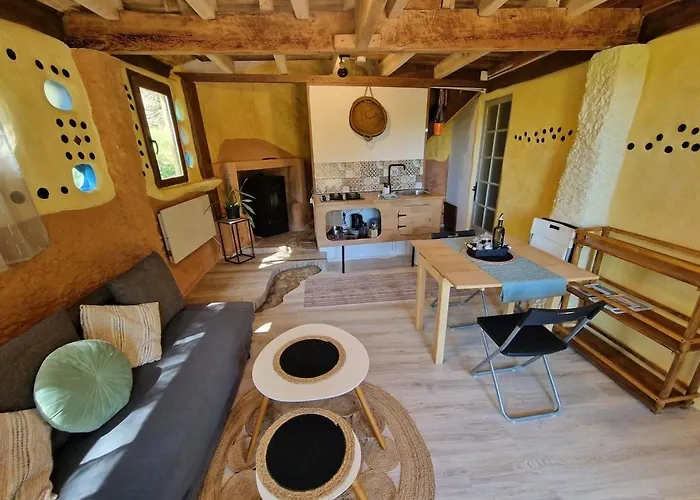 Organic And Artistic Payrignac